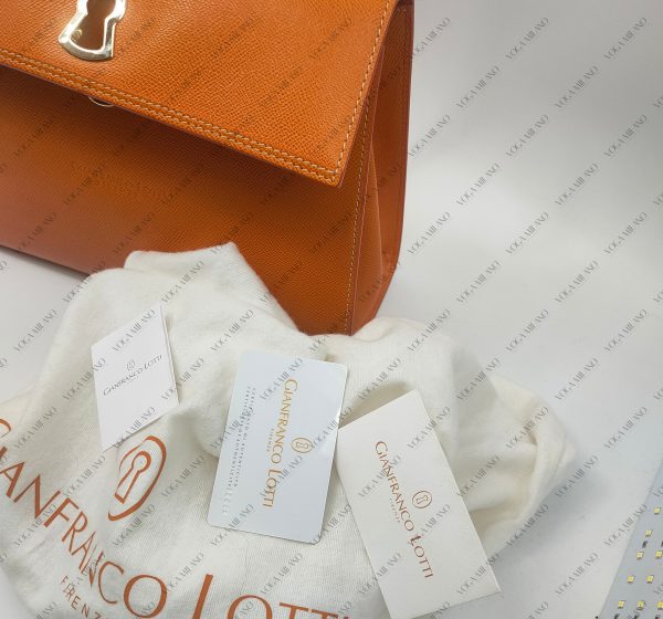 GIANFRANCO LOTTI the iconic Diamond bag - immagine 6