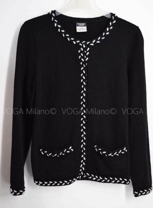 CHANEL Black & White Uniform wool knitewear - immagine 3