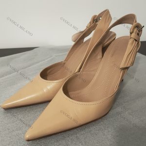 YVES SAINT LAURENT Leather nude slingback 38,5