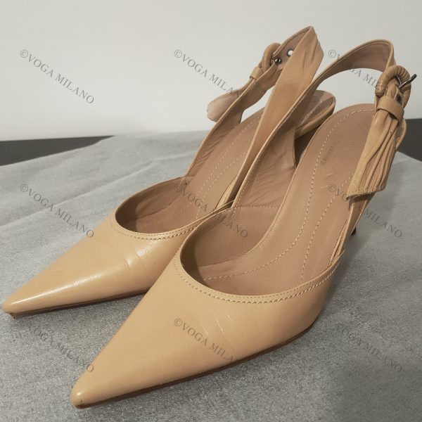 YVES SAINT LAURENT Leather nude slingback 38,5